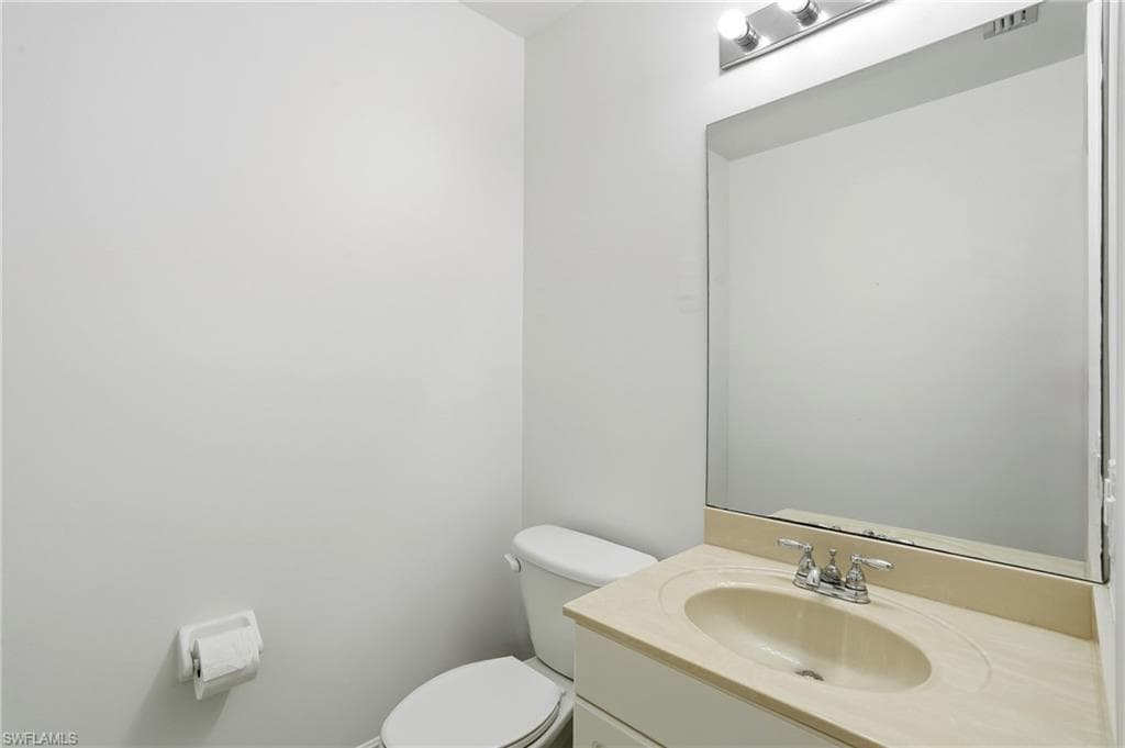 2743 1st ST # 110, FORT MYERS FL 33916-10