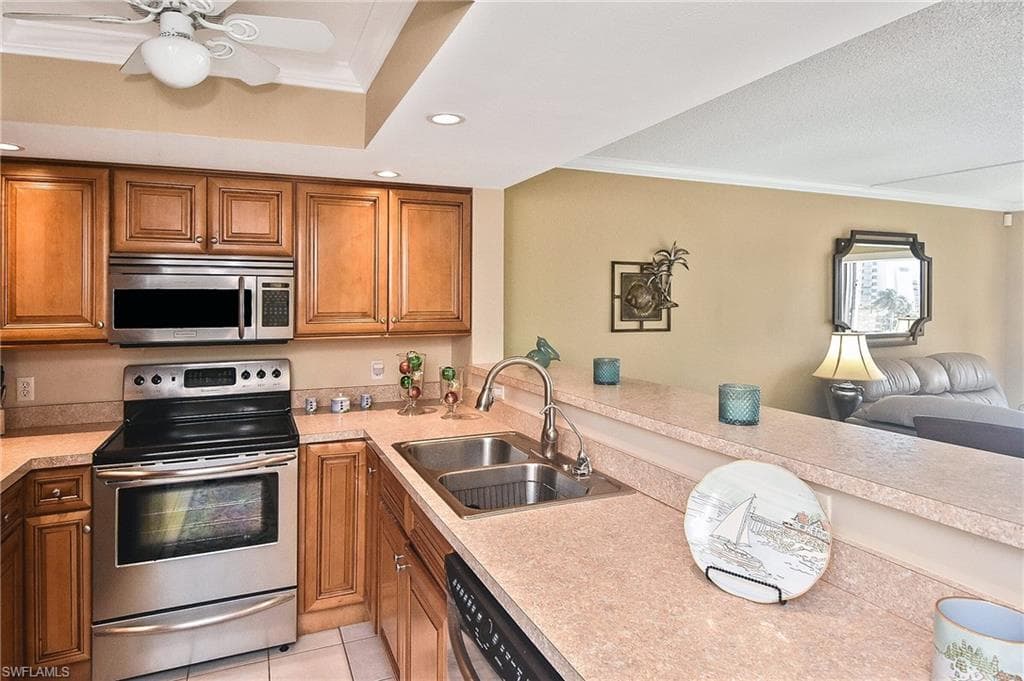 400 Lenell RD # 306, FORT MYERS BEACH FL 33931-12