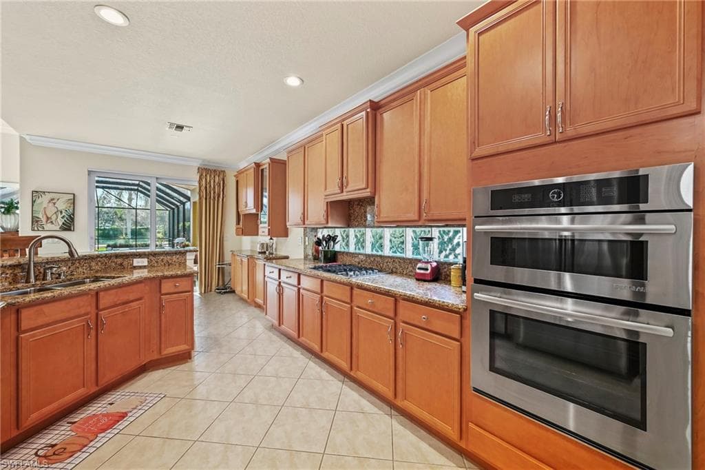 8847 Largo Mar DR, ESTERO FL 33967-14