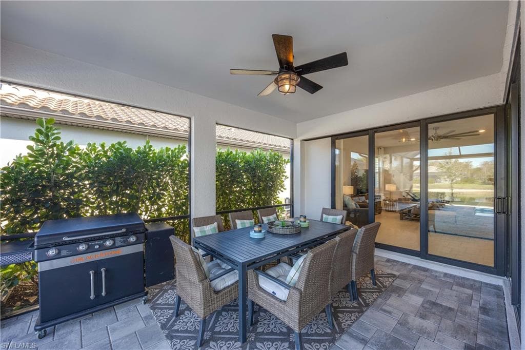 6699 Pennyroyal DR, NAPLES FL 34114-33