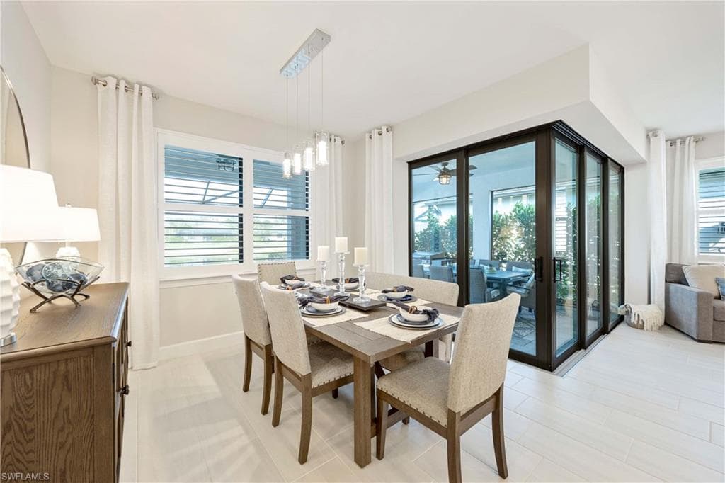 6699 Pennyroyal DR, NAPLES FL 34114-17