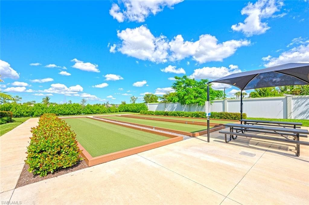 388 GRACE BAY LN, NAPLES FL 34114-30