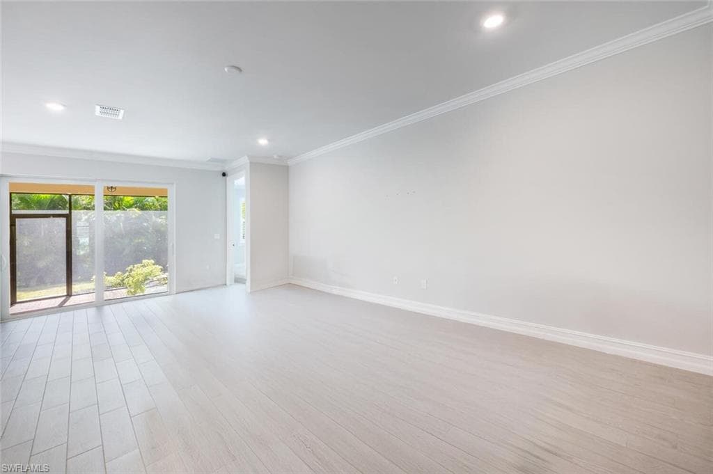 388 GRACE BAY LN, NAPLES FL 34114-3