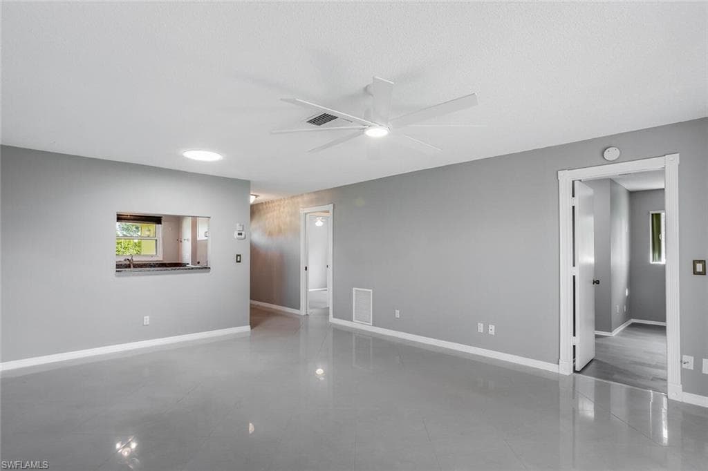 2164 Leisure LN, FORT MYERS FL 33907-14