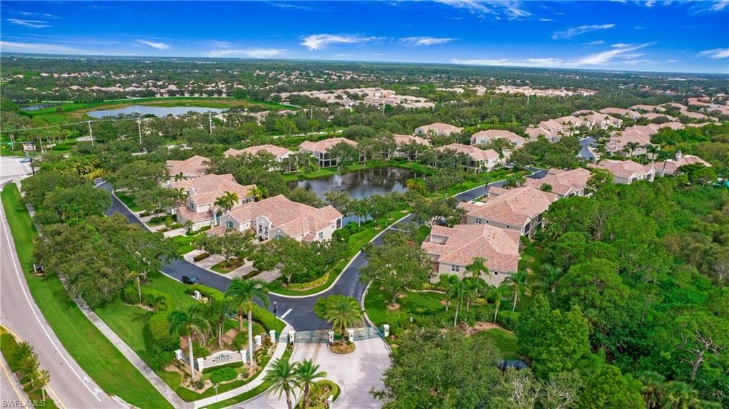 5284 Descanso CT, SARASOTA FL 34238-45