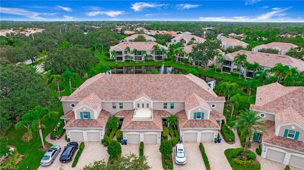 5284 Descanso CT, SARASOTA FL 34238-48