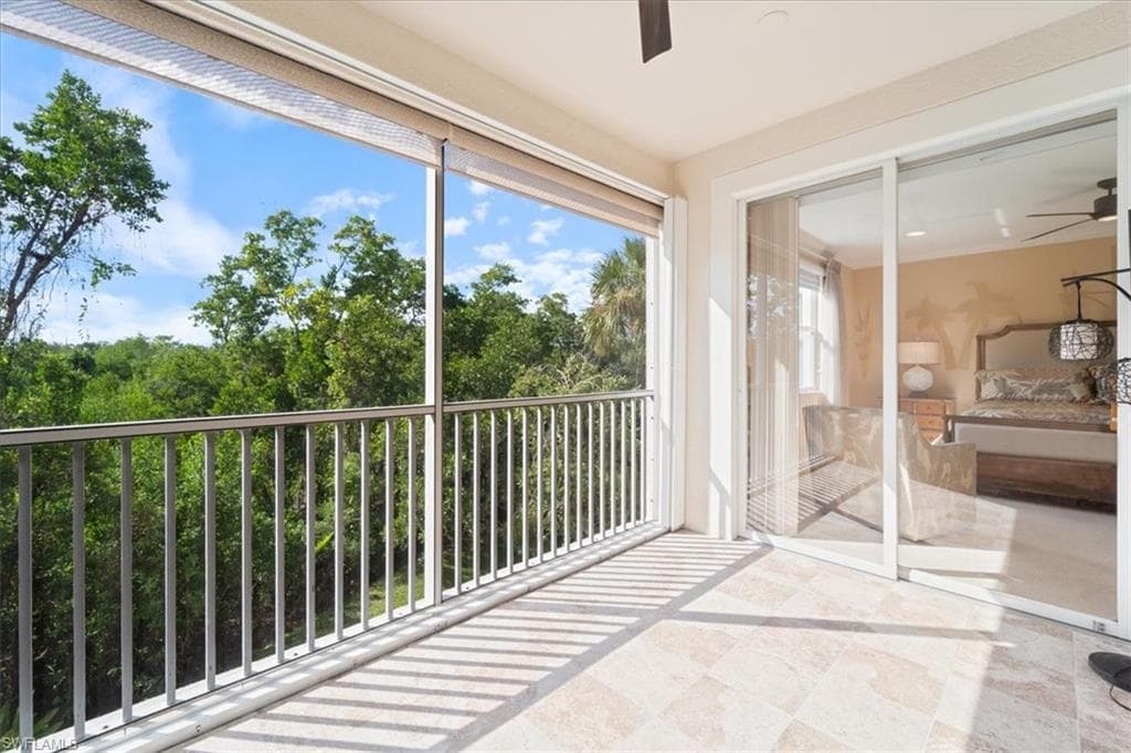 14981 Reflection Key CIR # 322, FORT MYERS FL 33907-4