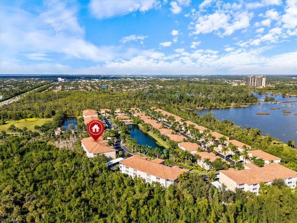 14981 Reflection Key CIR # 322, FORT MYERS FL 33907-19