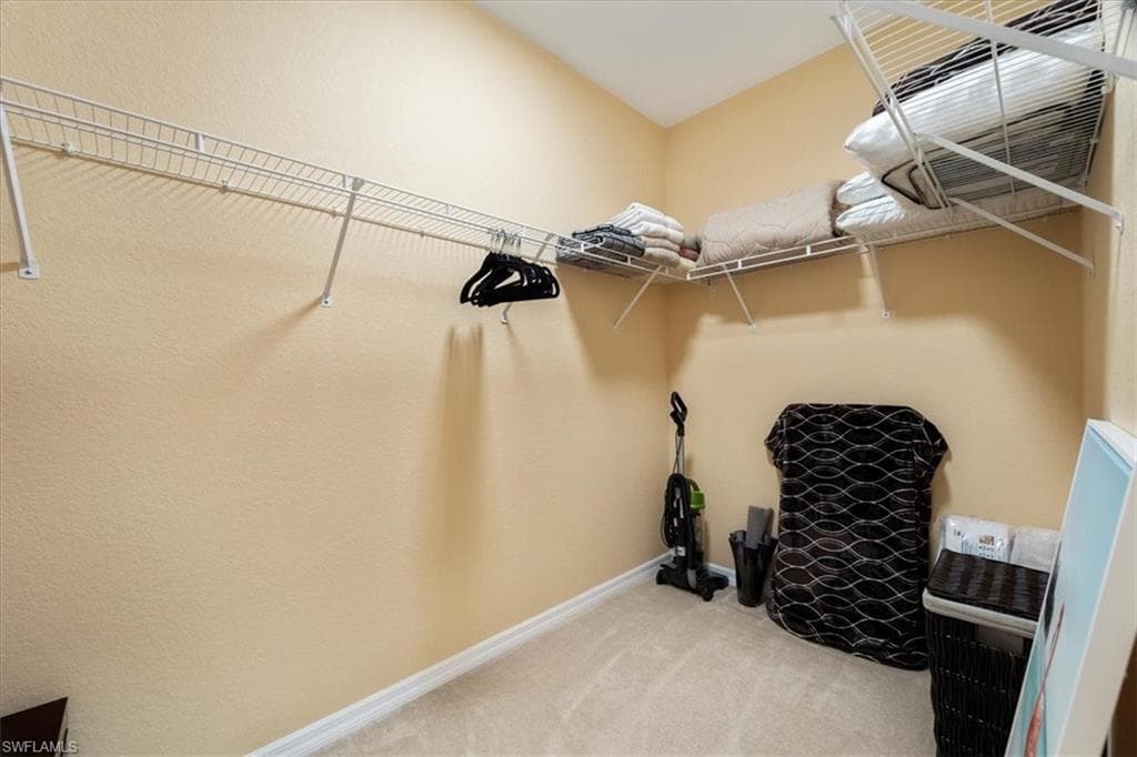 14981 Reflection Key CIR # 322, FORT MYERS FL 33907-14