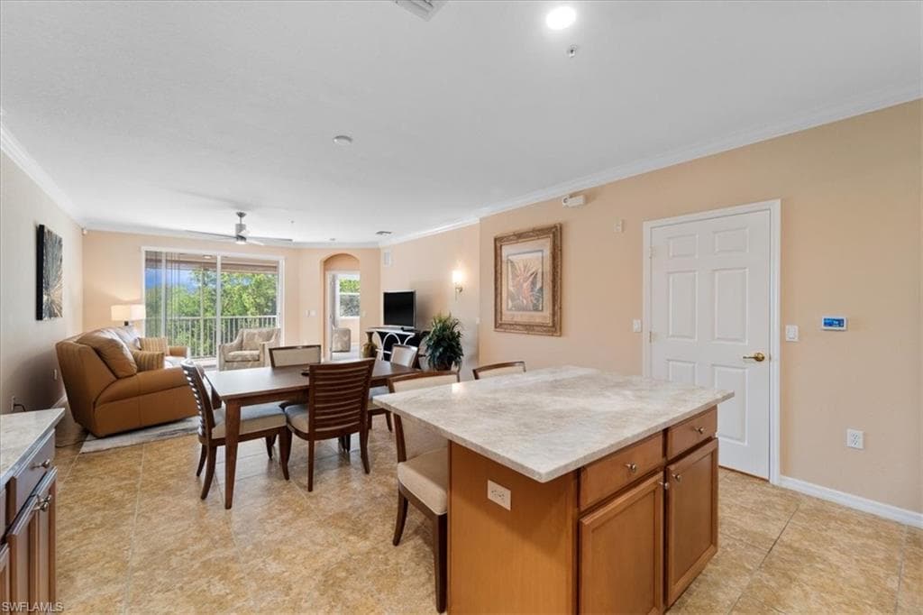 14981 Reflection Key CIR # 322, FORT MYERS FL 33907-30