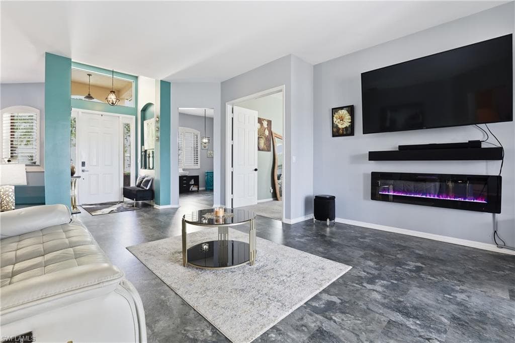 3236 Potomac CT, NAPLES FL 34120-5