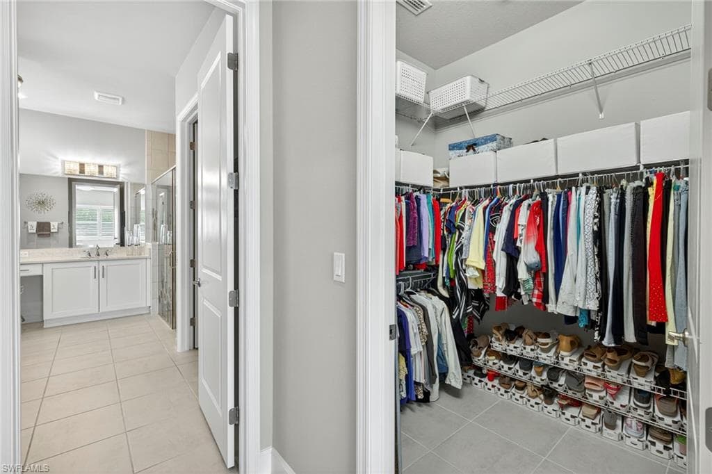 16717 Gilroy ST-21