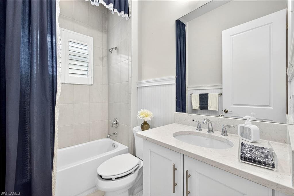 16717 Gilroy ST-29