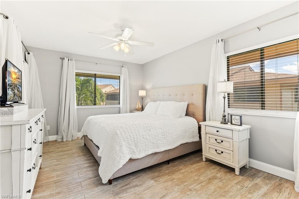 64 4th ST # A201, BONITA SPRINGS FL 34134-10