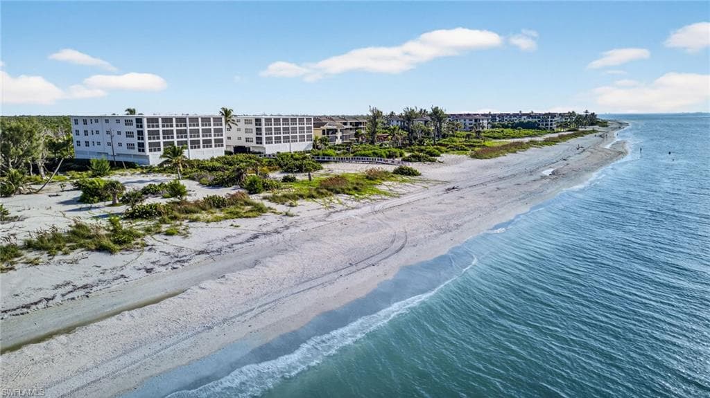 2549 W Gulf DR # 106, SANIBEL FL 33957-46