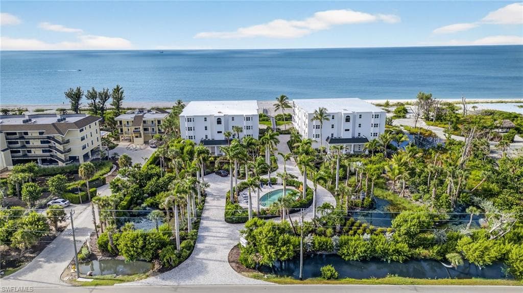 2549 W Gulf DR # 106, SANIBEL FL 33957-35