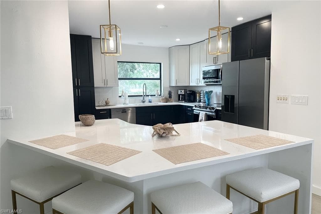 11971 Caravel CIR, FORT MYERS FL 33908-2