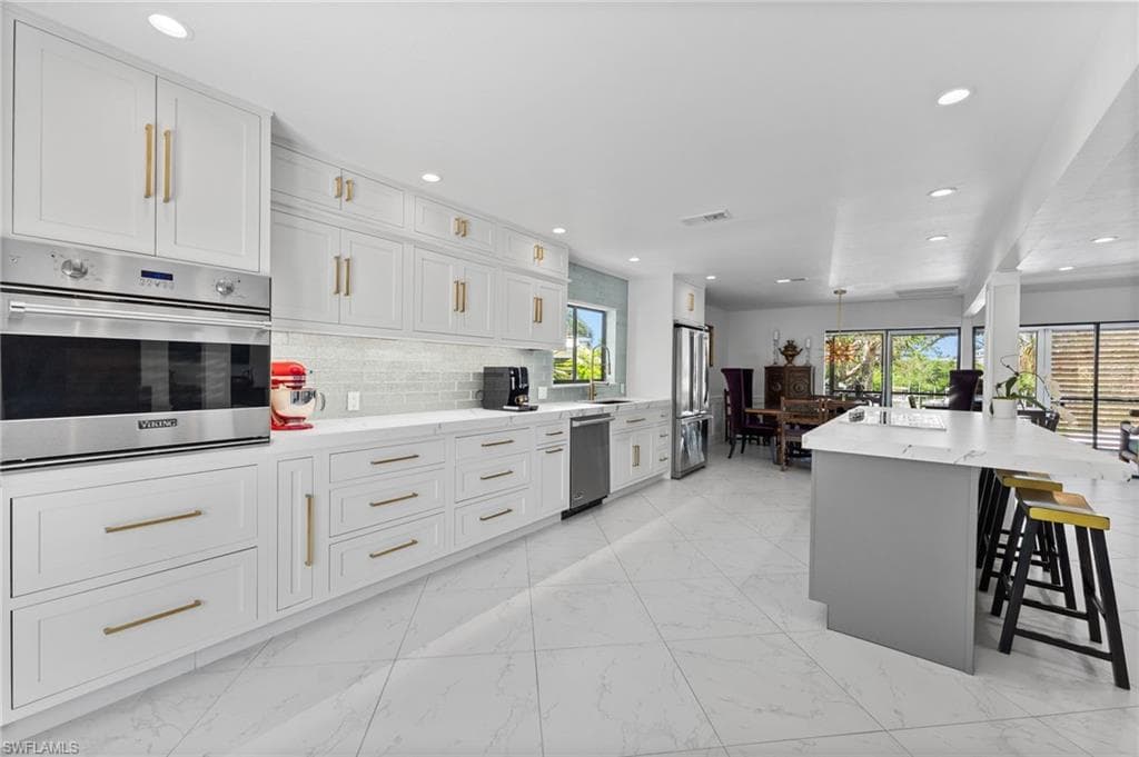 419 Lighthouse WAY, SANIBEL FL 33957-8