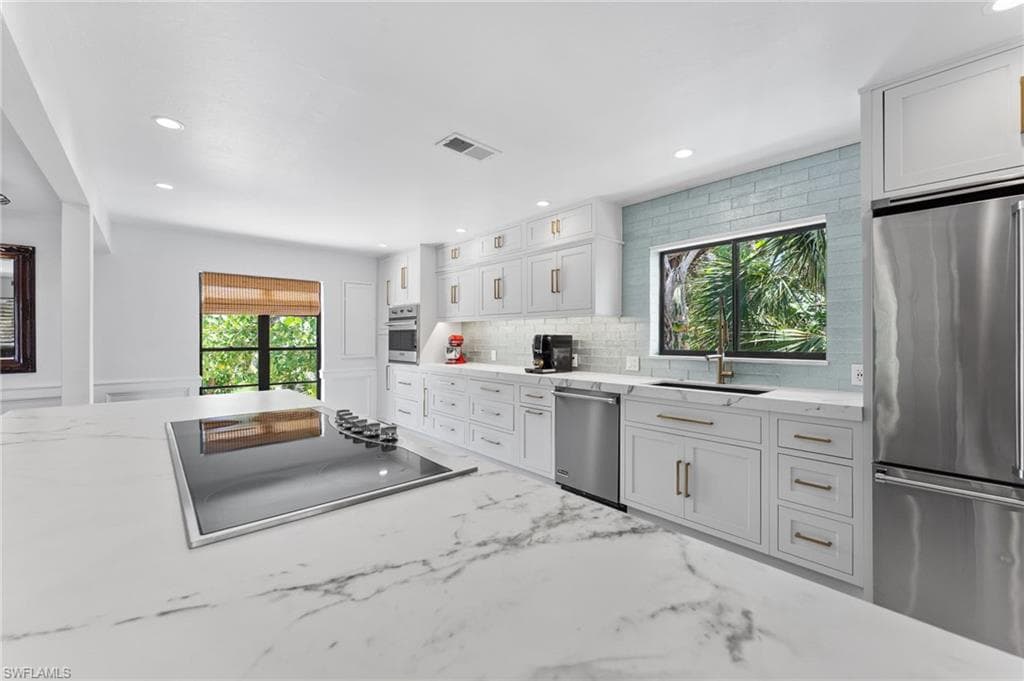 419 Lighthouse WAY, SANIBEL FL 33957-9