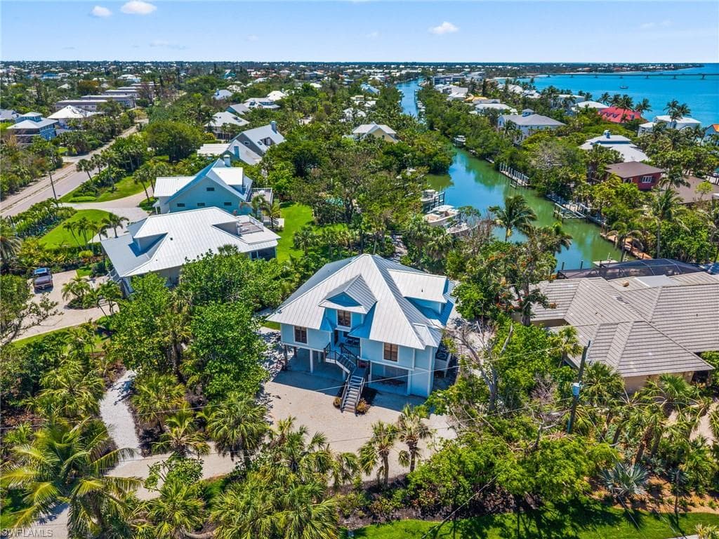 419 Lighthouse WAY, SANIBEL FL 33957-3
