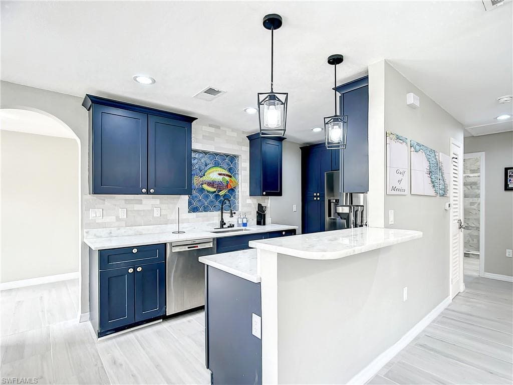 217 Miramar ST, FORT MYERS BEACH FL 33931-11