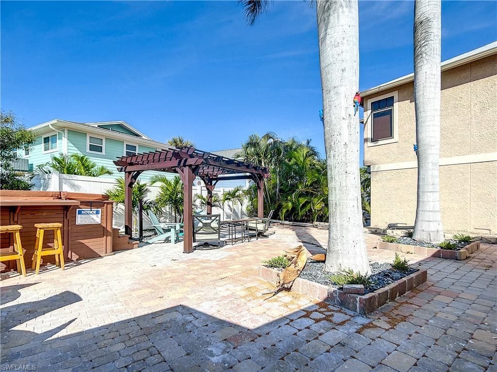 217 Miramar ST, FORT MYERS BEACH FL 33931-35