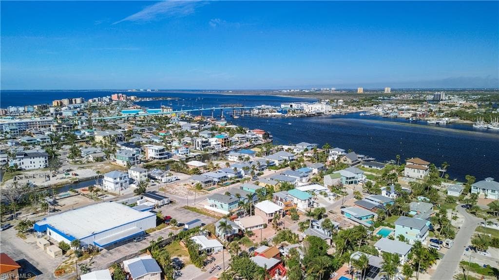 217 Miramar ST, FORT MYERS BEACH FL 33931-49