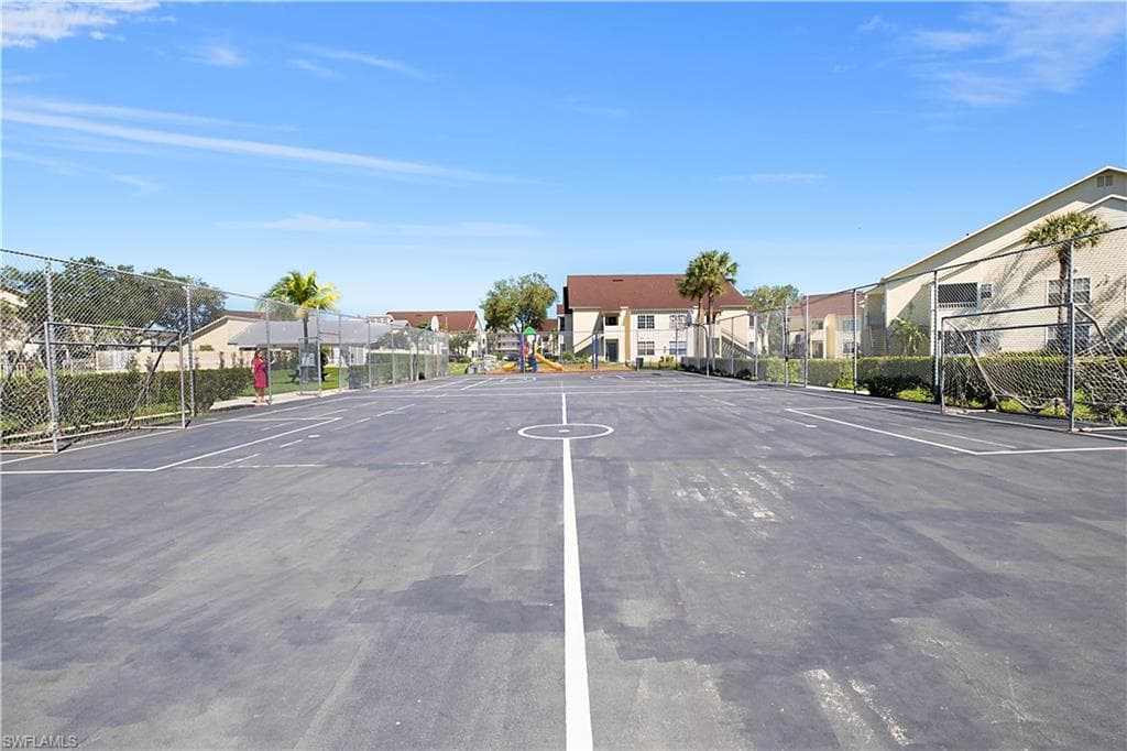 2008 Rookery Bay DR # 1102, NAPLES FL 34114-31