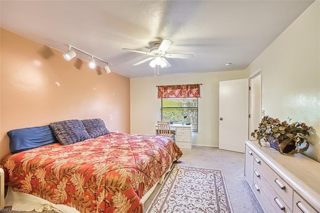 5368 Council LN, FORT MYERS FL 33907-19