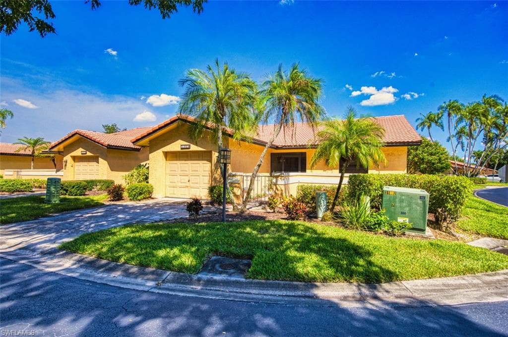 5368 Council LN, FORT MYERS FL 33907-3