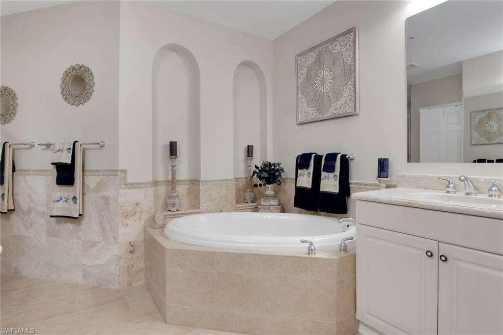 21560 BACCARAT LN # 101, ESTERO FL 33928-19