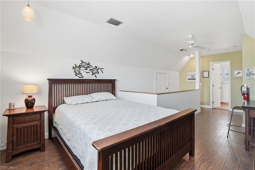 850 Oak ST, FORT MYERS BEACH FL 33931-16