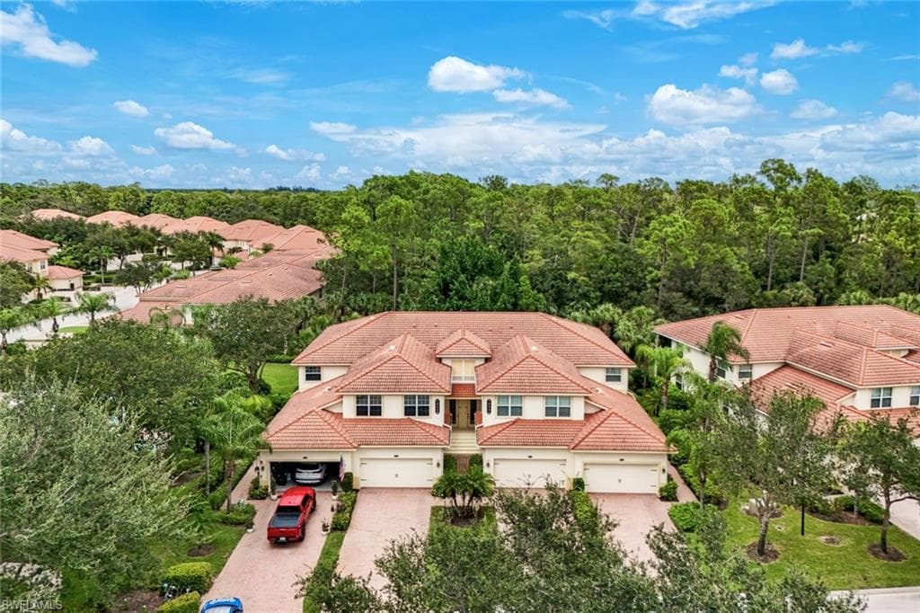 10240 Cobble Notch LOOP # 201, BONITA SPRINGS FL 34135-26