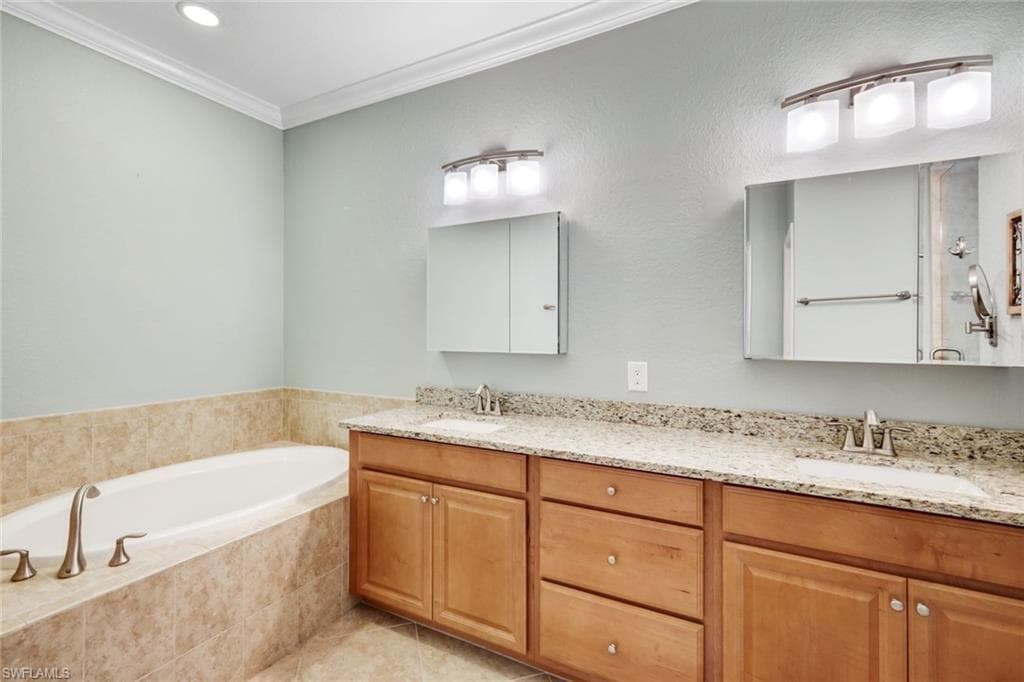 10240 Cobble Notch LOOP # 201, BONITA SPRINGS FL 34135-16