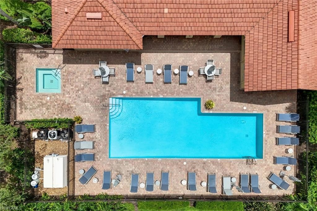 10240 Cobble Notch LOOP # 201, BONITA SPRINGS FL 34135-32