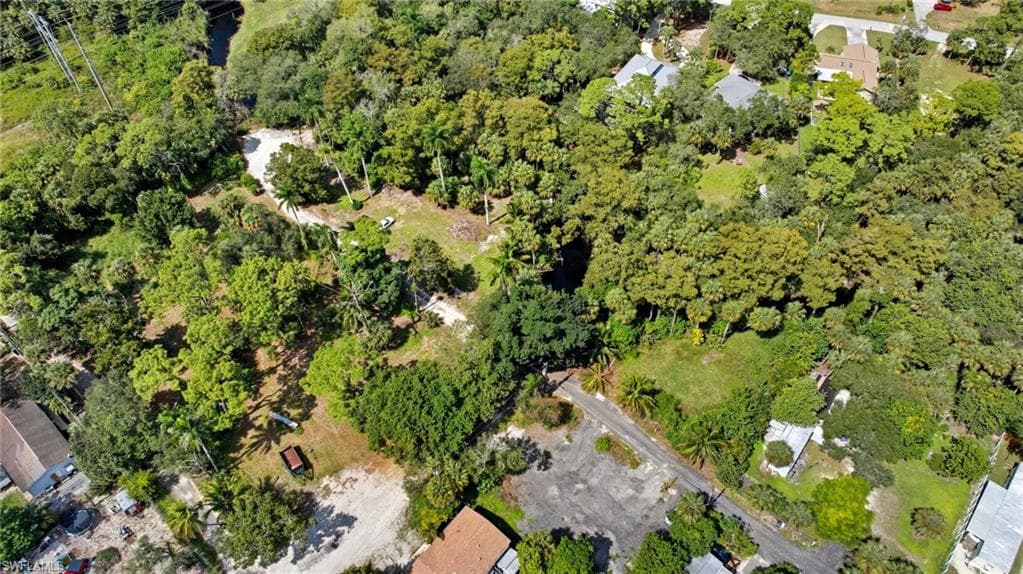 12025 Carpenter LN-15