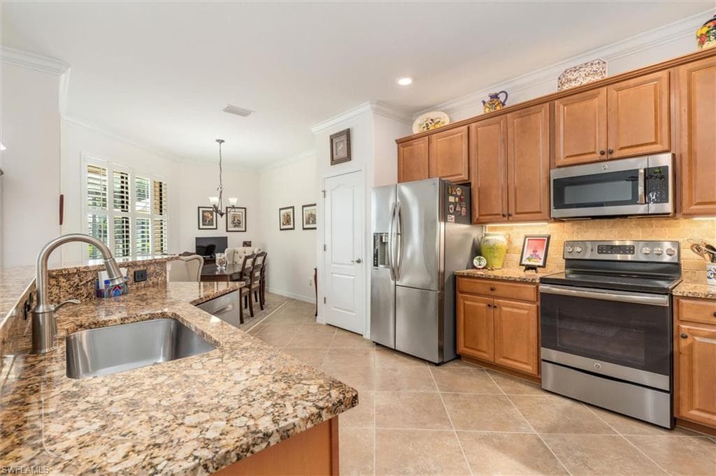 20460 Granlago DR, VENICE FL 34293-5