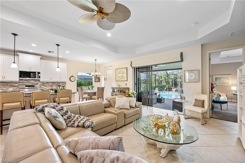 3585 Canopy CIR, NAPLES FL 34120-15