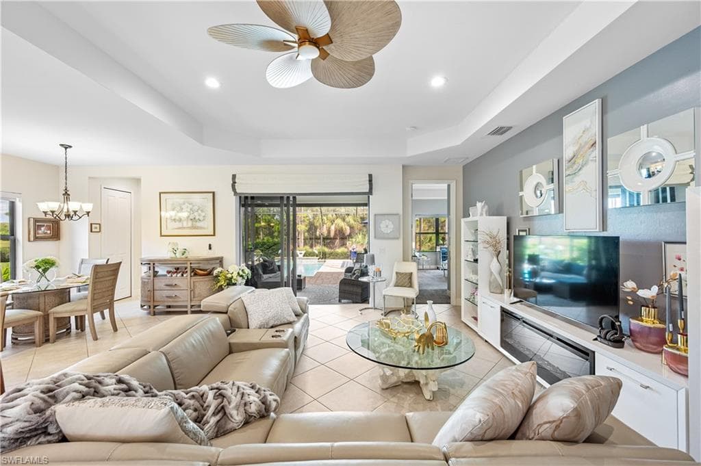 3585 Canopy CIR, NAPLES FL 34120-17