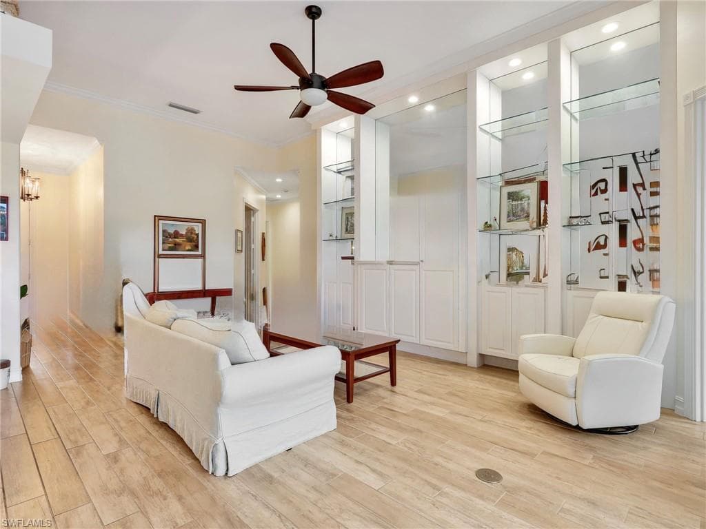 14815 Carducci CT, BONITA SPRINGS FL 34135-9