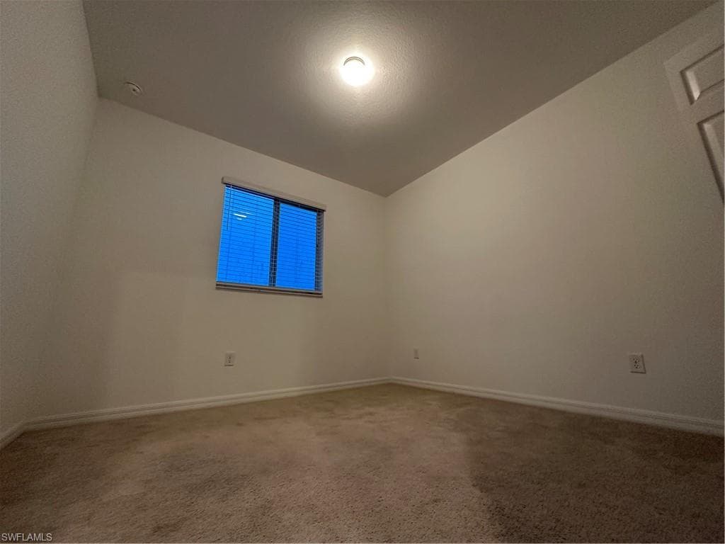 10100 Tin Maple DR # 15, ESTERO FL 33928-22