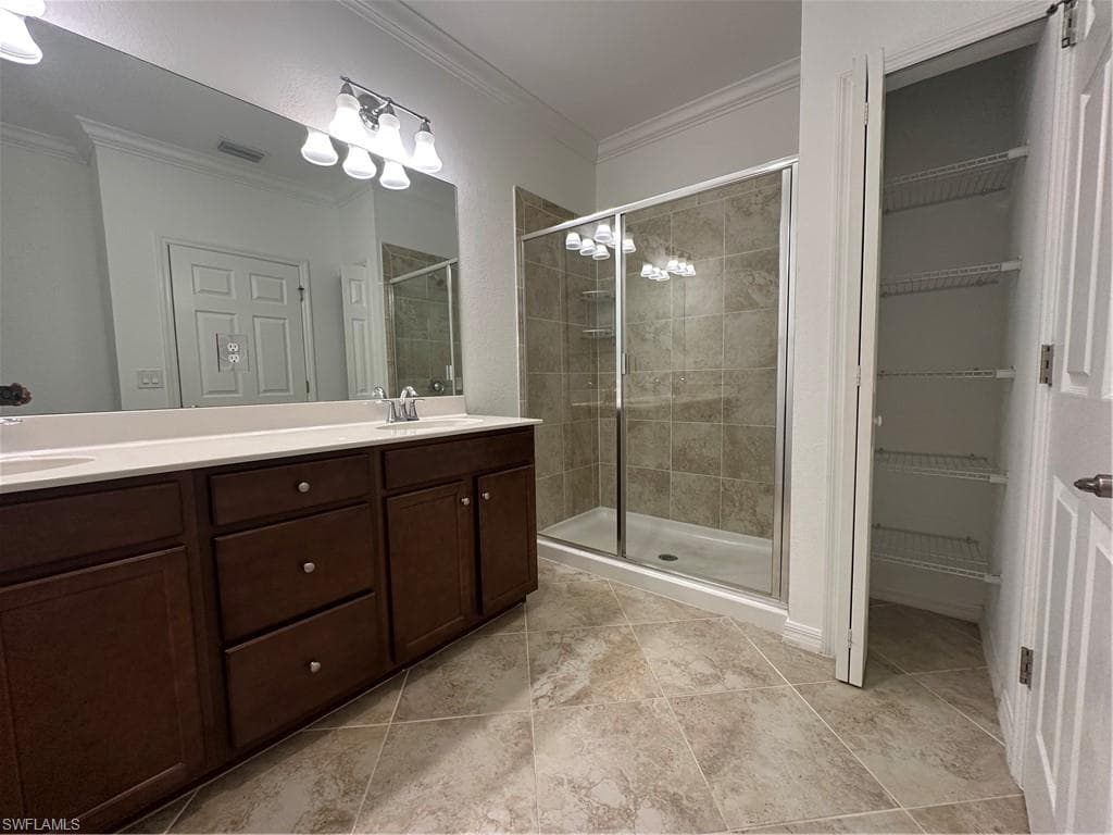 10100 Tin Maple DR # 15, ESTERO FL 33928-25