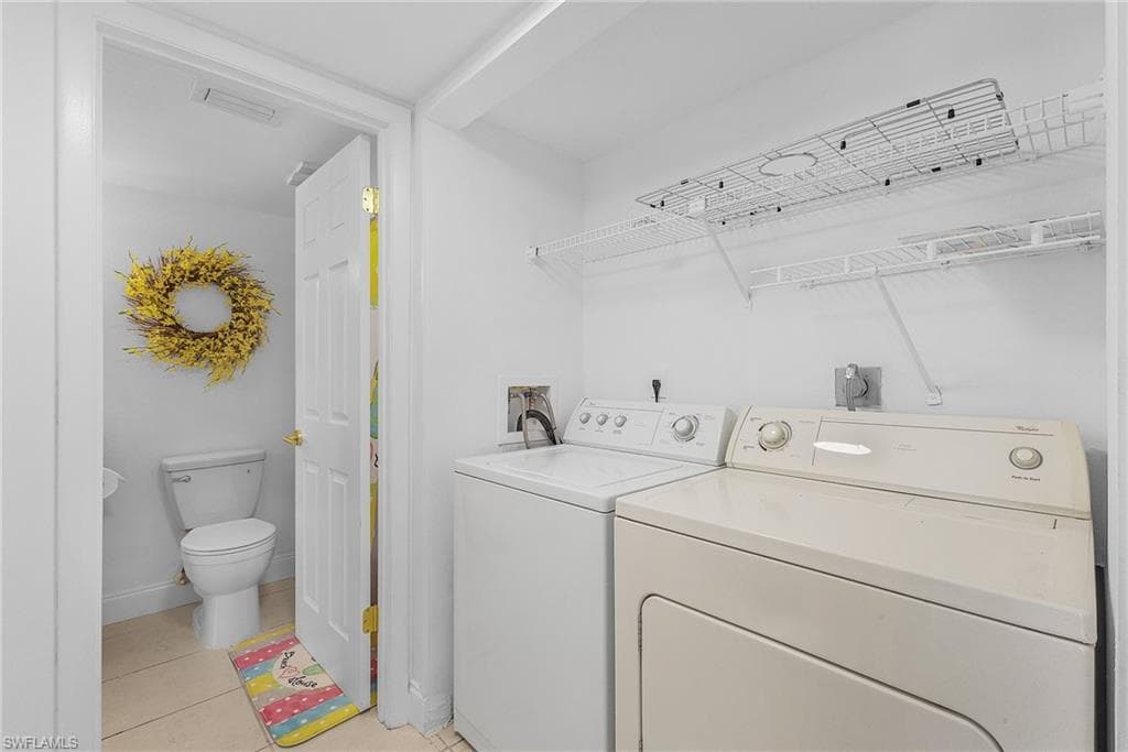 2885 Palm Beach BLVD # 103, FORT MYERS FL 33916-23