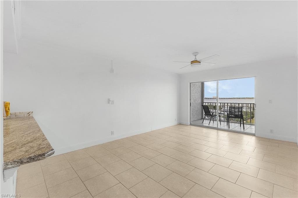 2885 Palm Beach BLVD # 103, FORT MYERS FL 33916-14