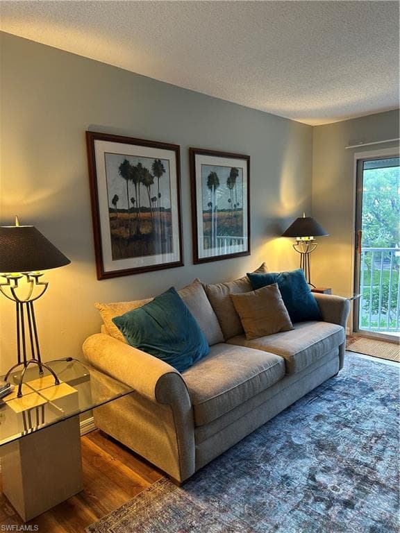 1300 Gulf Shore BLVD N # 304, NAPLES FL 34102-15