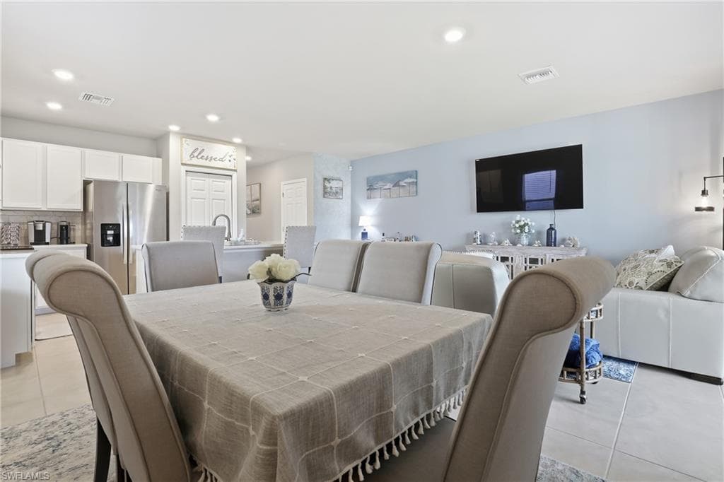 15388 Wildflower CIR, NAPLES FL 34119-13