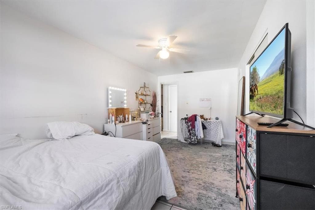 681/683 95th AVE N, NAPLES FL 34108-25