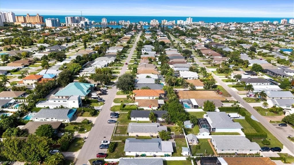 681/683 95th AVE N, NAPLES FL 34108-35