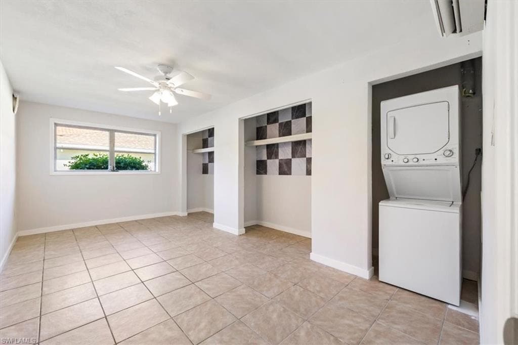 681/683 95th AVE N, NAPLES FL 34108-8