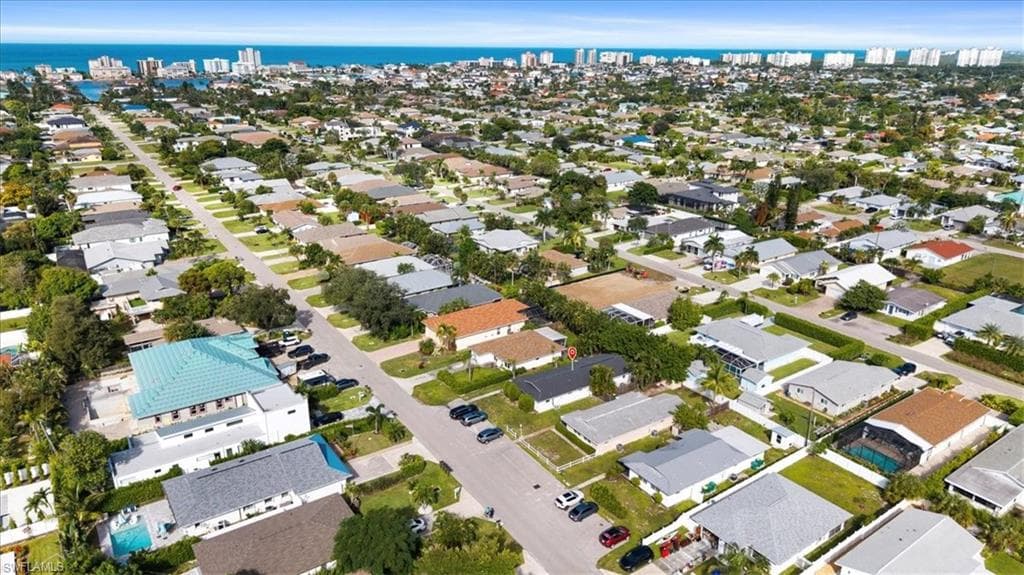 681/683 95th AVE N, NAPLES FL 34108-40